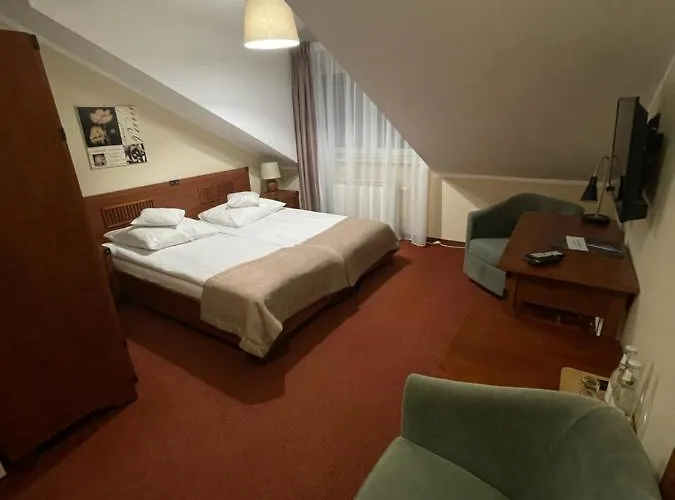 Skalny Bed & Breakfast 4*